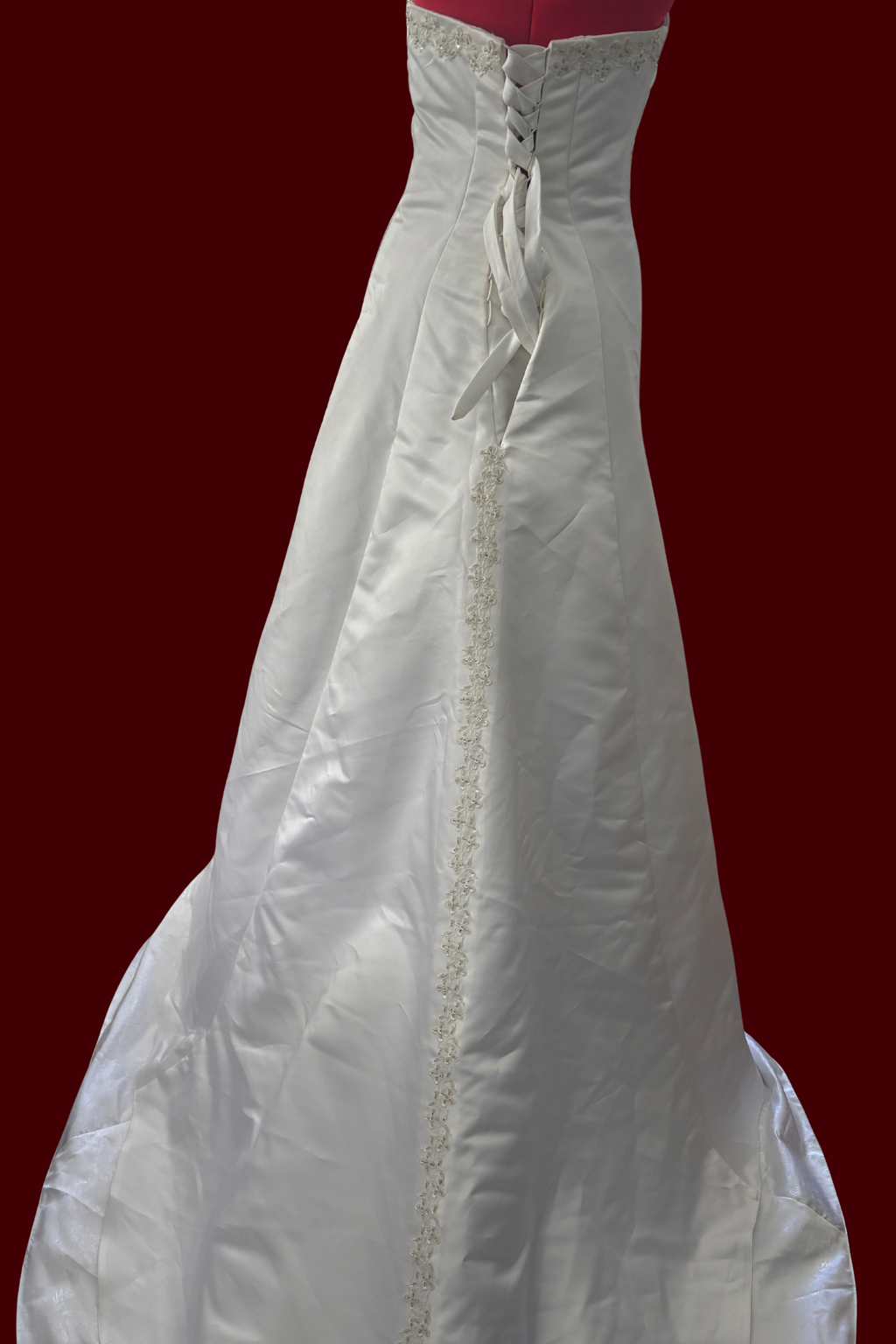 LeVinchy Y2K wedding dress