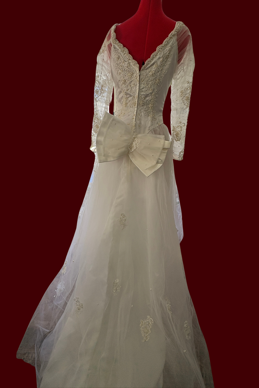 Beaded Vintage Cinderella Wedding Dress with Tulle Skirt