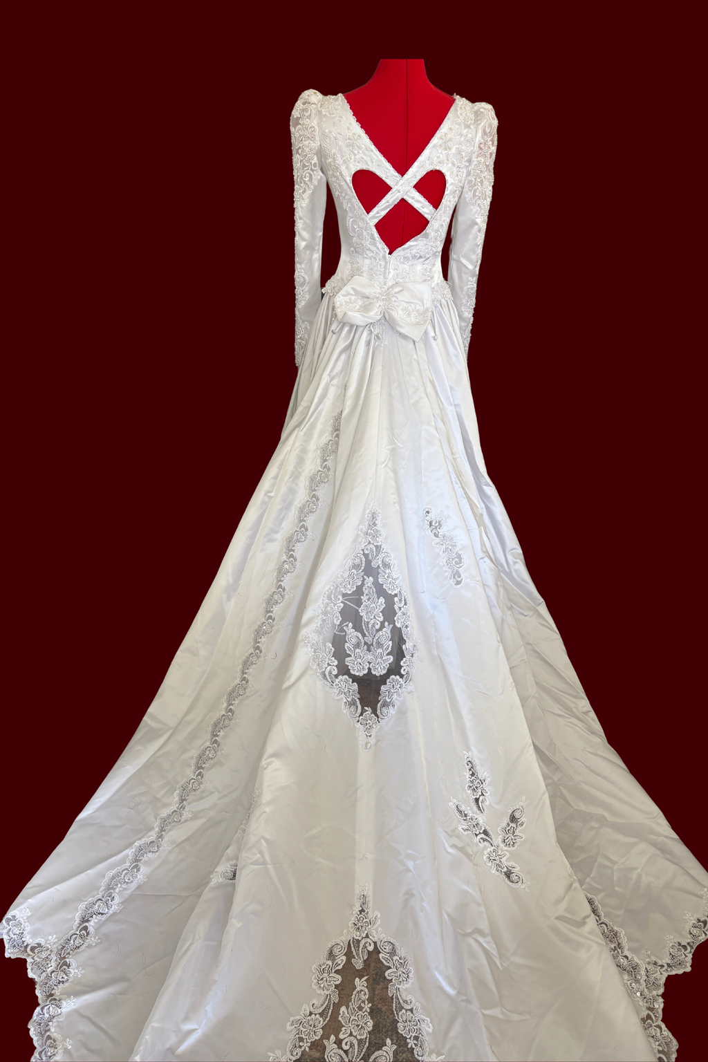 Vintage Michelangelo Wedding Dress, Delicate beaded sleeves, basque waist