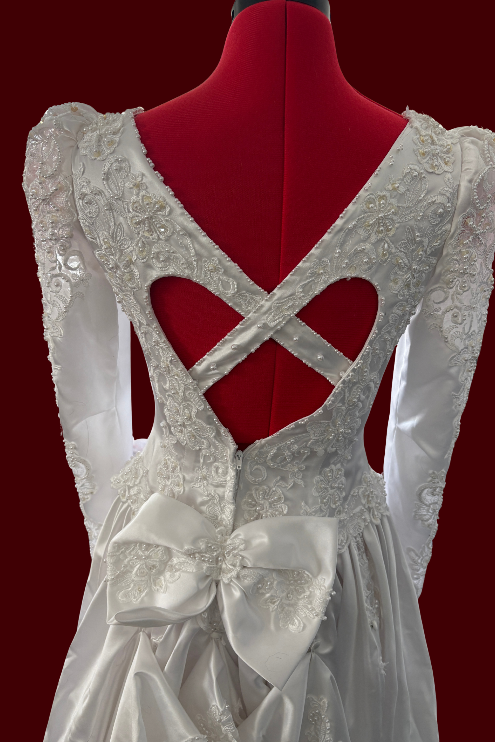 Vintage Michelangelo Wedding Dress, Delicate beaded sleeves, basque waist