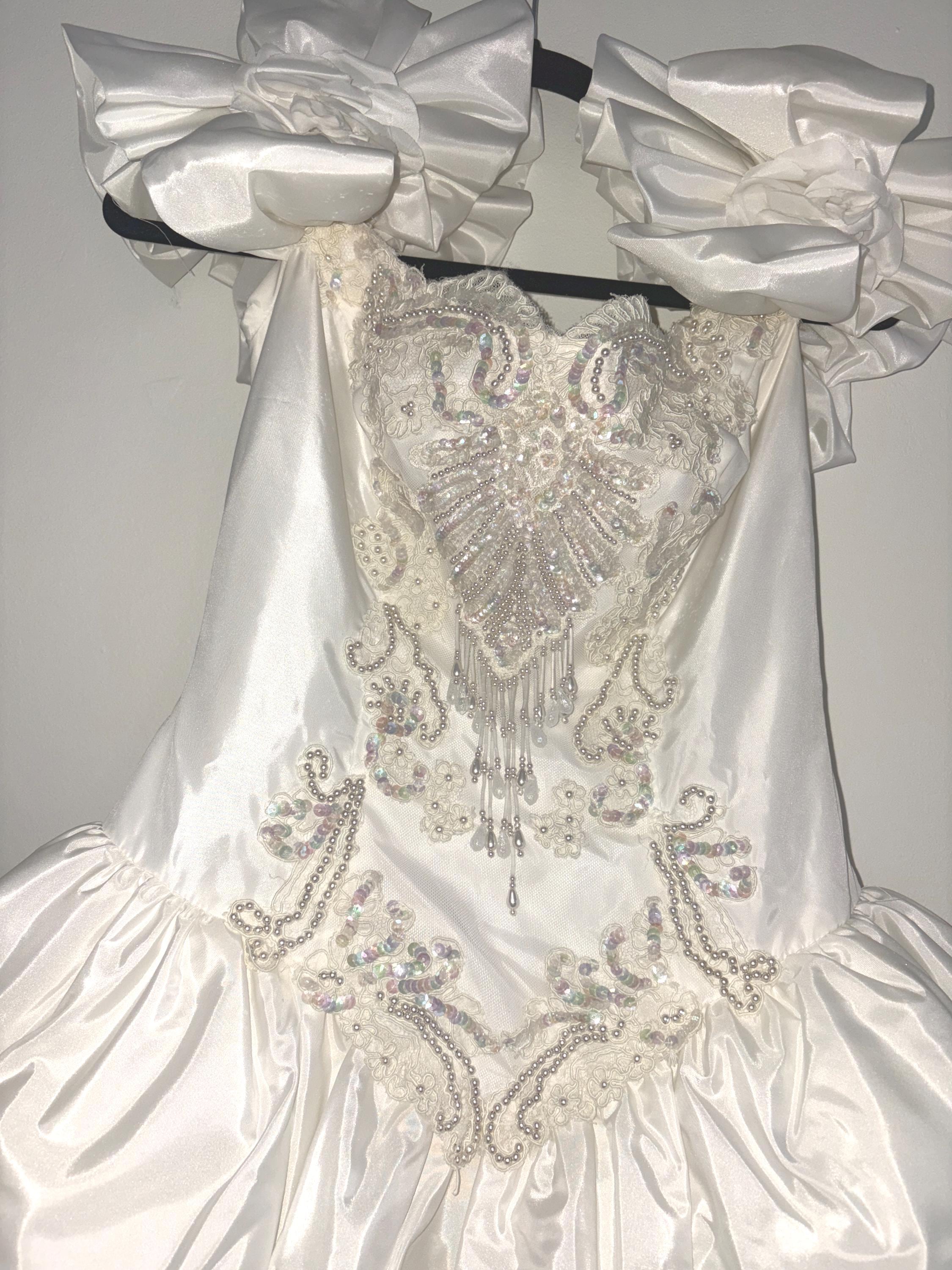 Beautiful Vintage Eve of Milady off shoulder Basque Waist Wedding Dress, Satin & Beaded Basque Waist Vintage Wedding Dress, Bridal Ballgown