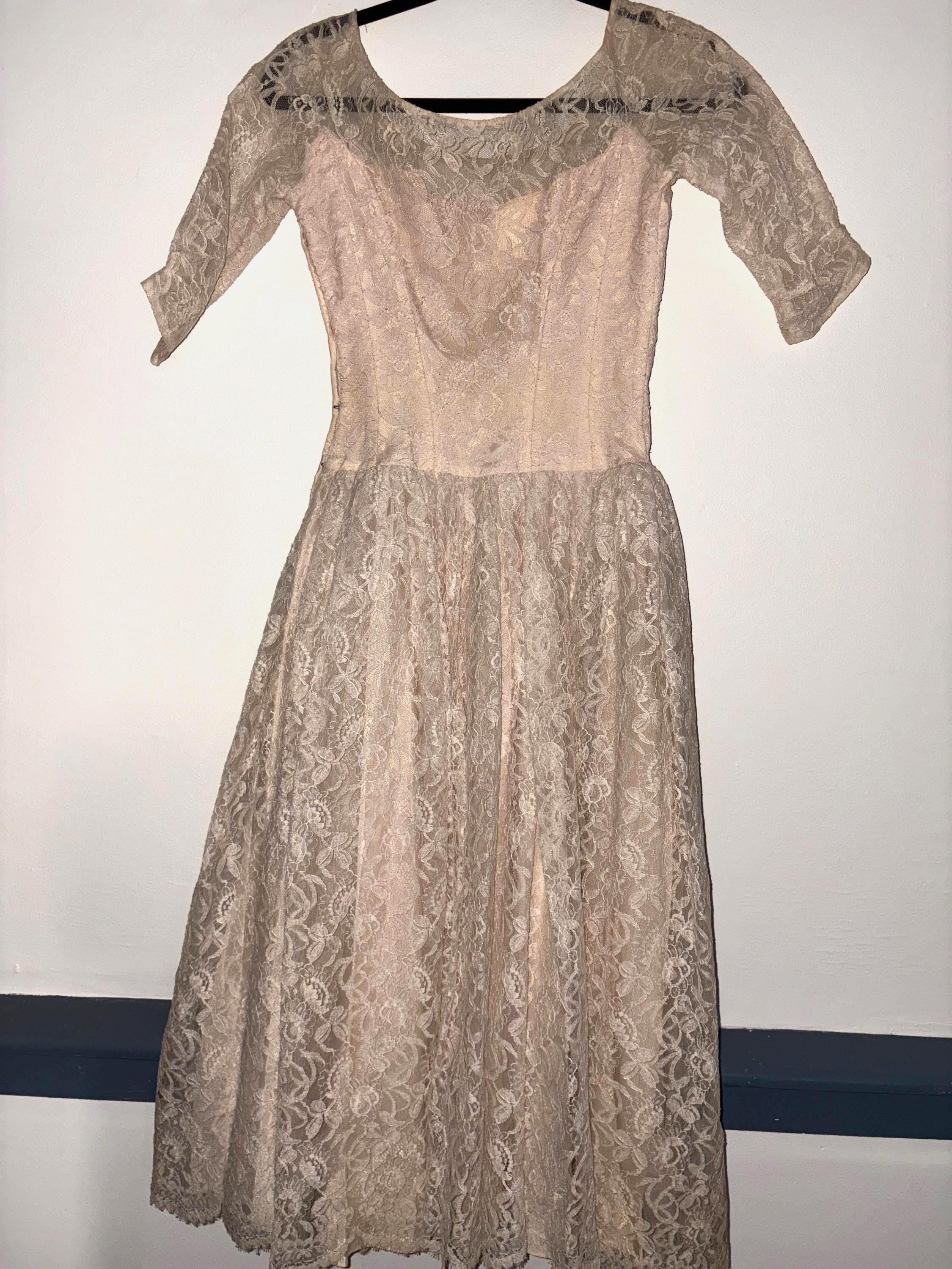 1960's Vintage Lace wedding Dress, Tea Dress Length, Vintage Champagne Wedding Dress, Vintage Bridal Gown