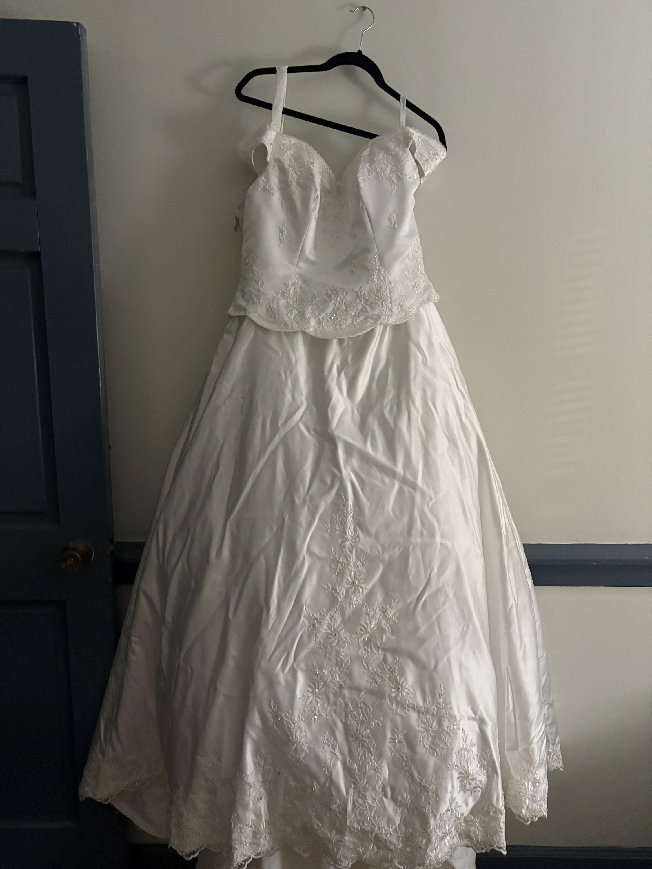 Vintage Alfred Angelo off the shoulder wedding dress with 5 ft train, Silk, Beading, and Scalloped Design Wedding Dress, Vintage Bridal Gown